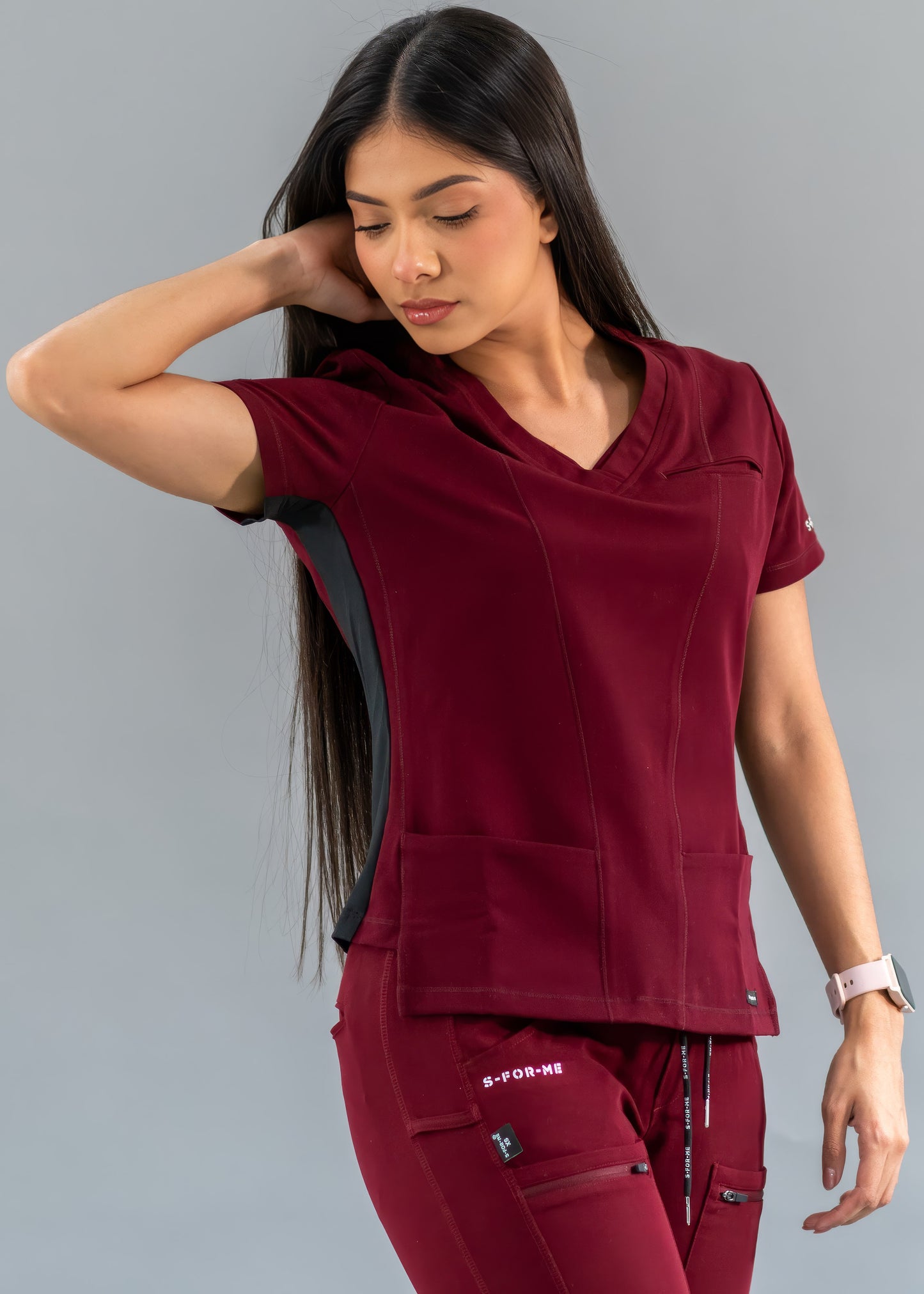 Filipina Quirúrgica Est. 301 Vino/Negro Mujer, Scrubs Antifluido, Costado Super Stretch