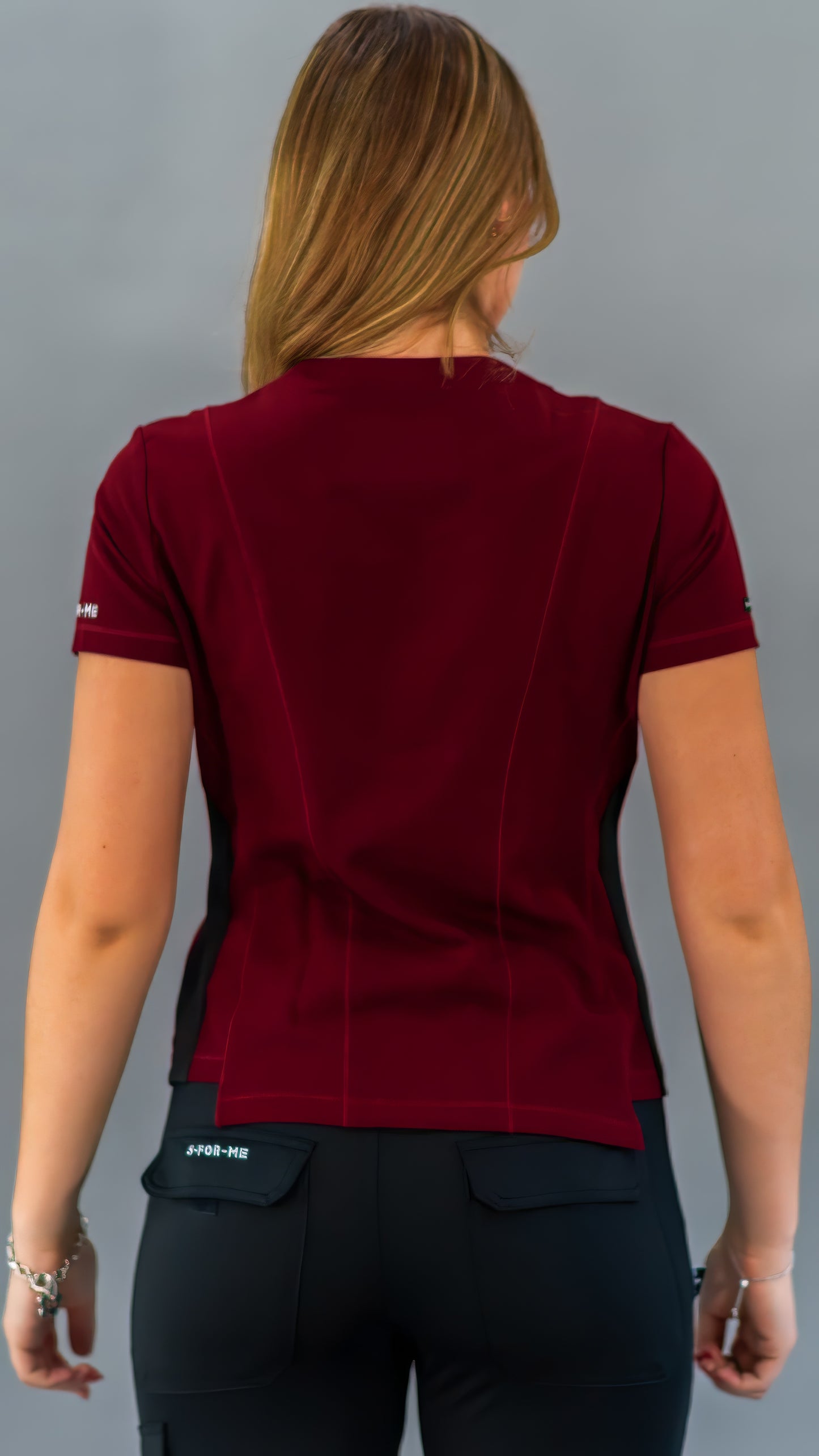 Filipina Quirúrgica Est. 301 Vino/Negro Mujer, Scrubs Antifluido, Costado Super Stretch