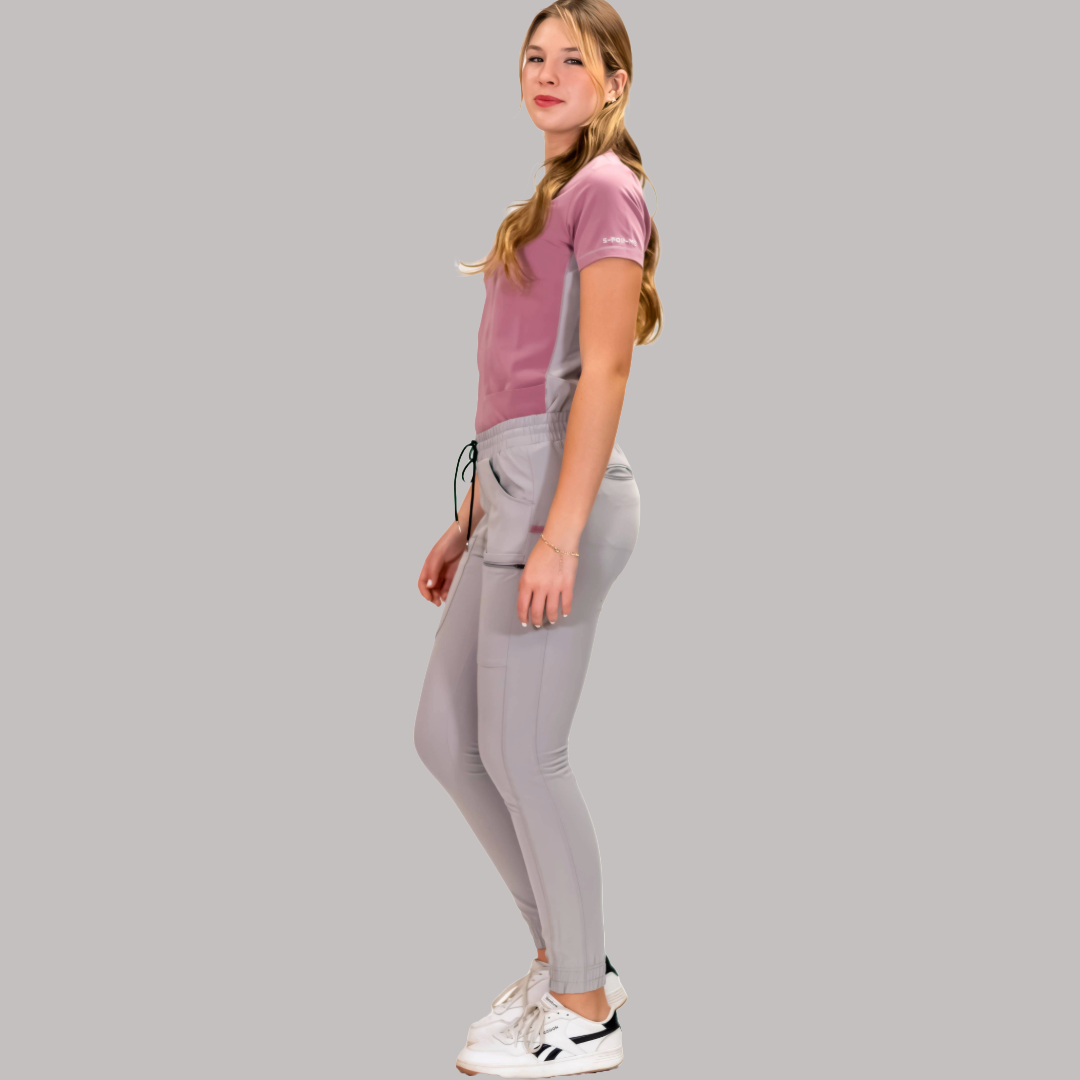 Jogger Quirúrgico Gris Perla Mujer, Scrubs Antifluido Est. 300