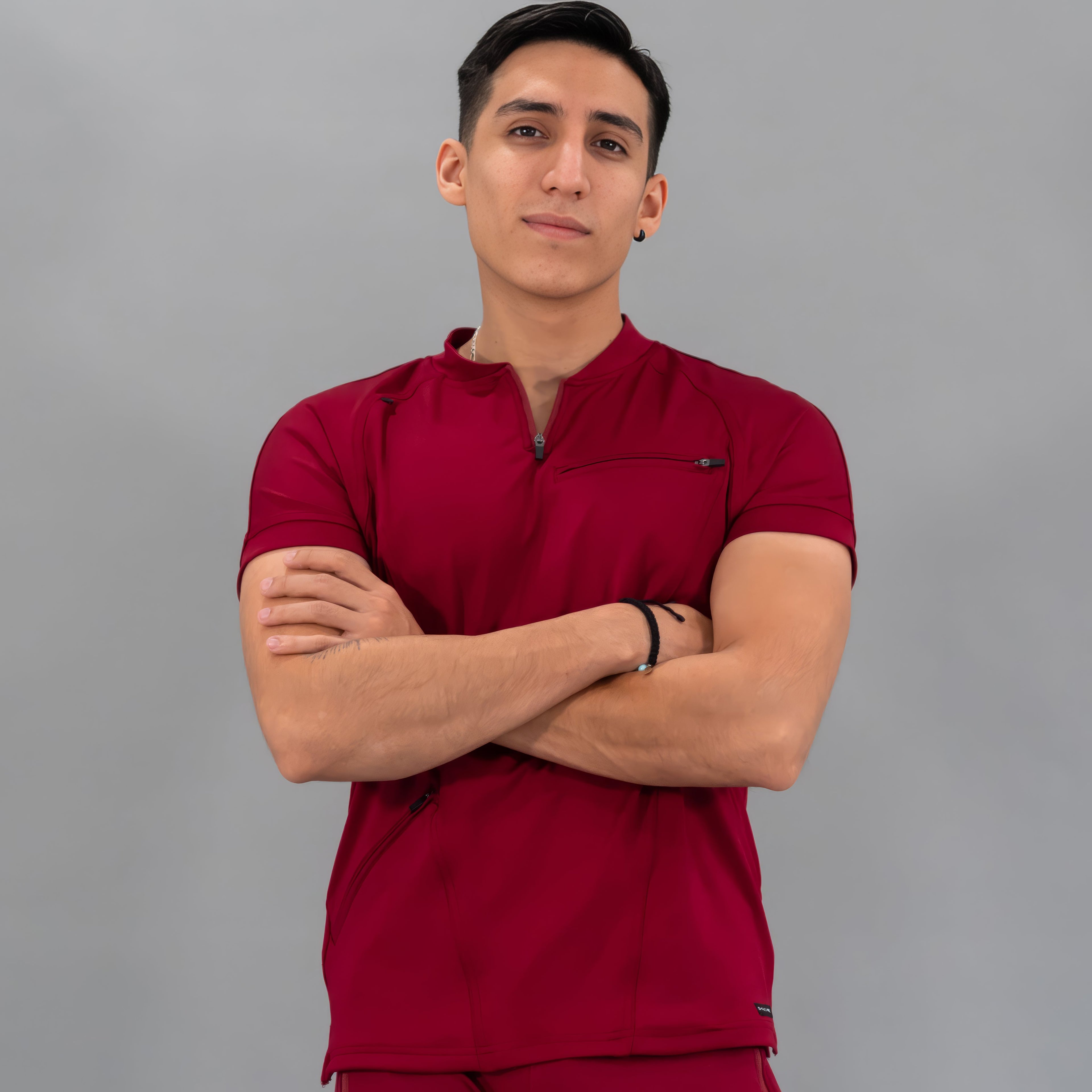 Conjunto Quirúrgico Super Stretch Hombre – Estilo 920 Vino
