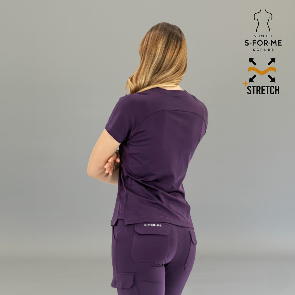 Filipina quirúrgica mujer 905 uva Super Stretch, vista posterior de tres cuartos.