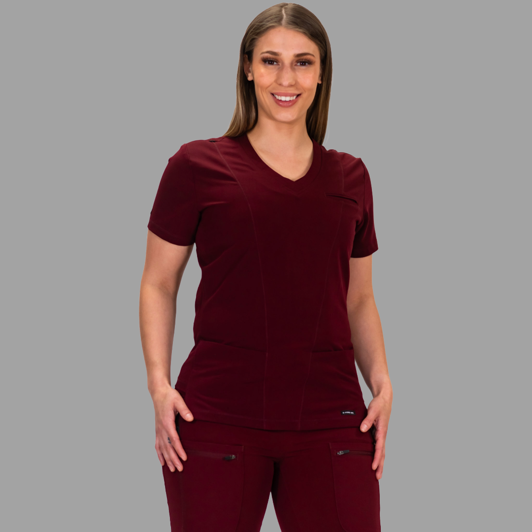 Conjunto Quirúrgico Antifluido Mujer – Estilo 300 Vino
