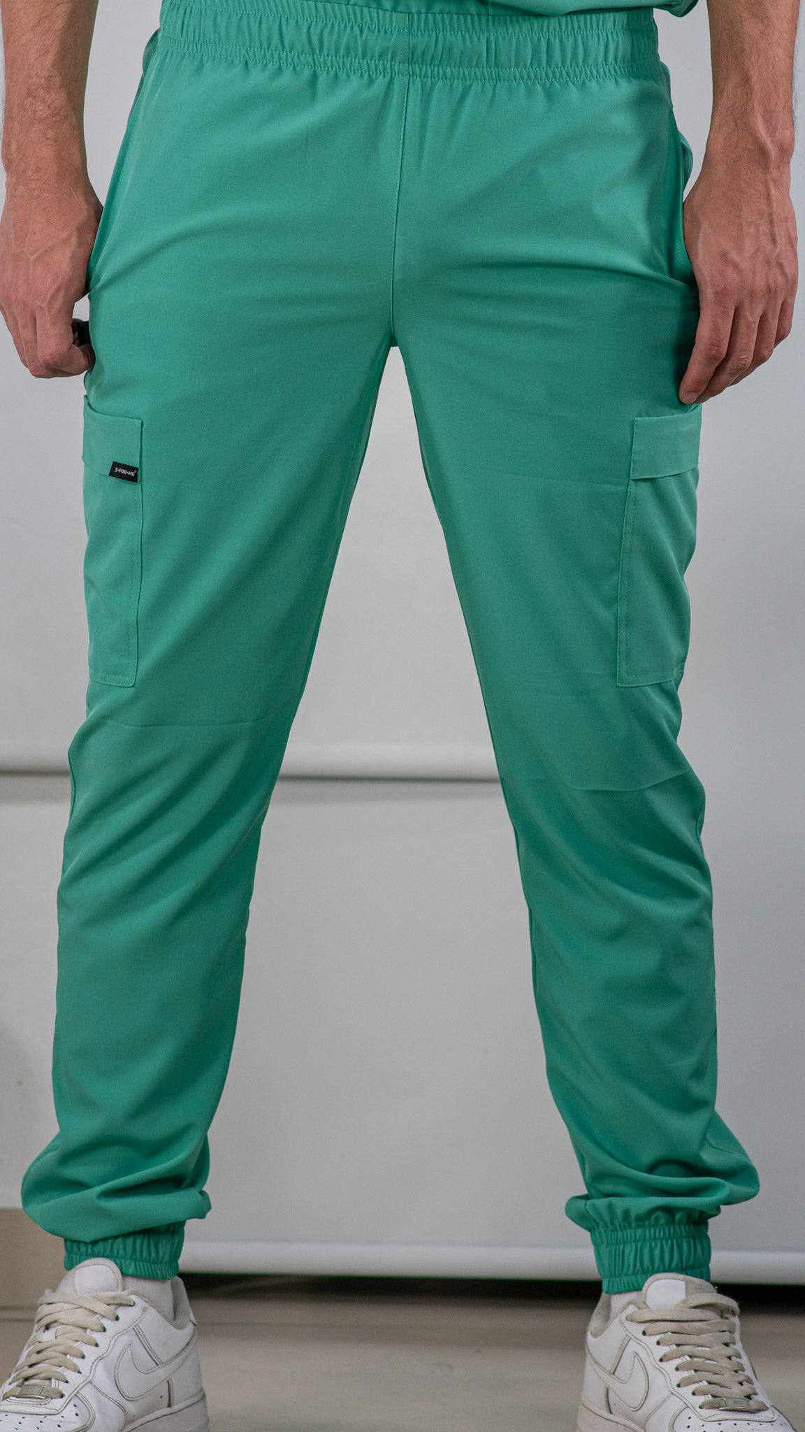 Jogger Hombre 6 bolsas Menta F.W