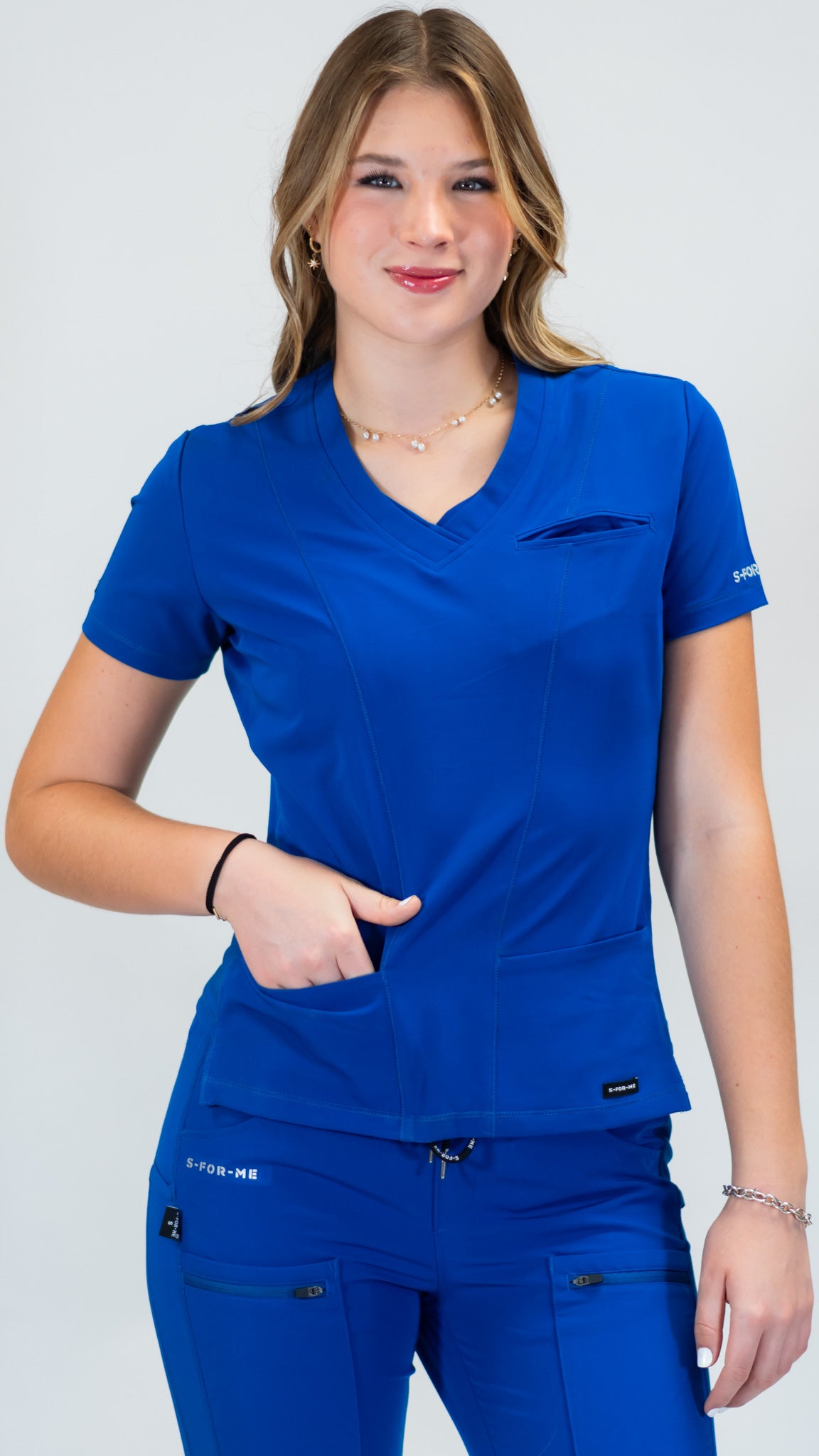 Scrubs Estilo 300 Mujer, Antifluido, Premium Scrubs (Uniformes médicos ...