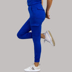 Scrub jogger azul rey para mujer Sandel Medica con ajuste comodo para guardias