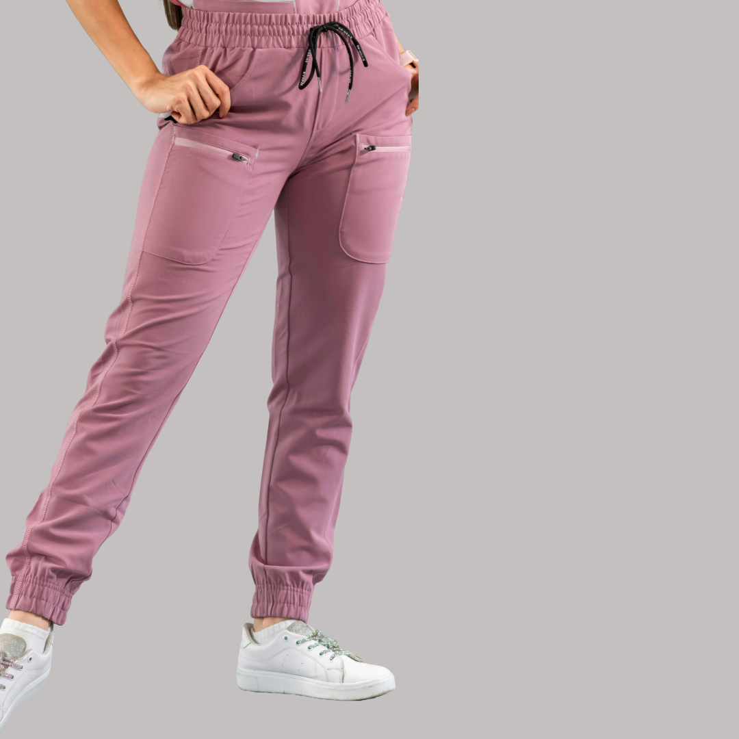 Jogger Quirúrgico Palo de Rosa Mujer, Scrubs Antifluido Est. 300