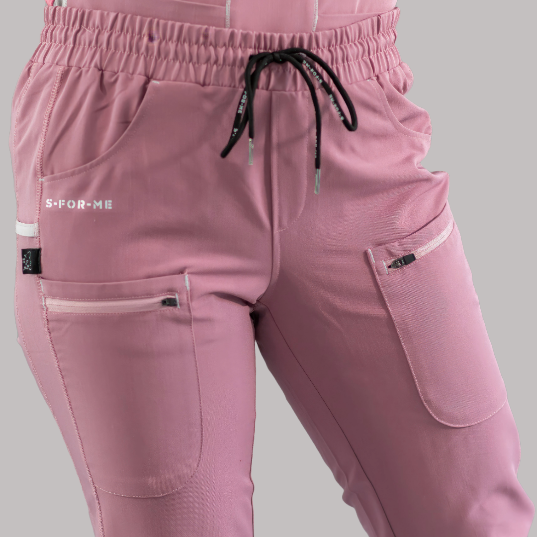 Jogger Quirúrgico Palo de Rosa Mujer, Scrubs Antifluido Est. 300