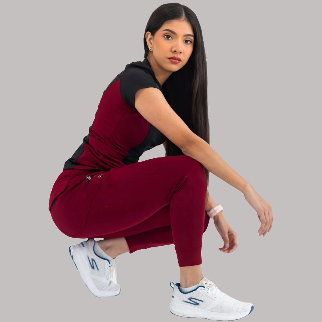 Conjunto Quirúrgico Mujer · Modelo 905 Super Stretch · Negro con Vino