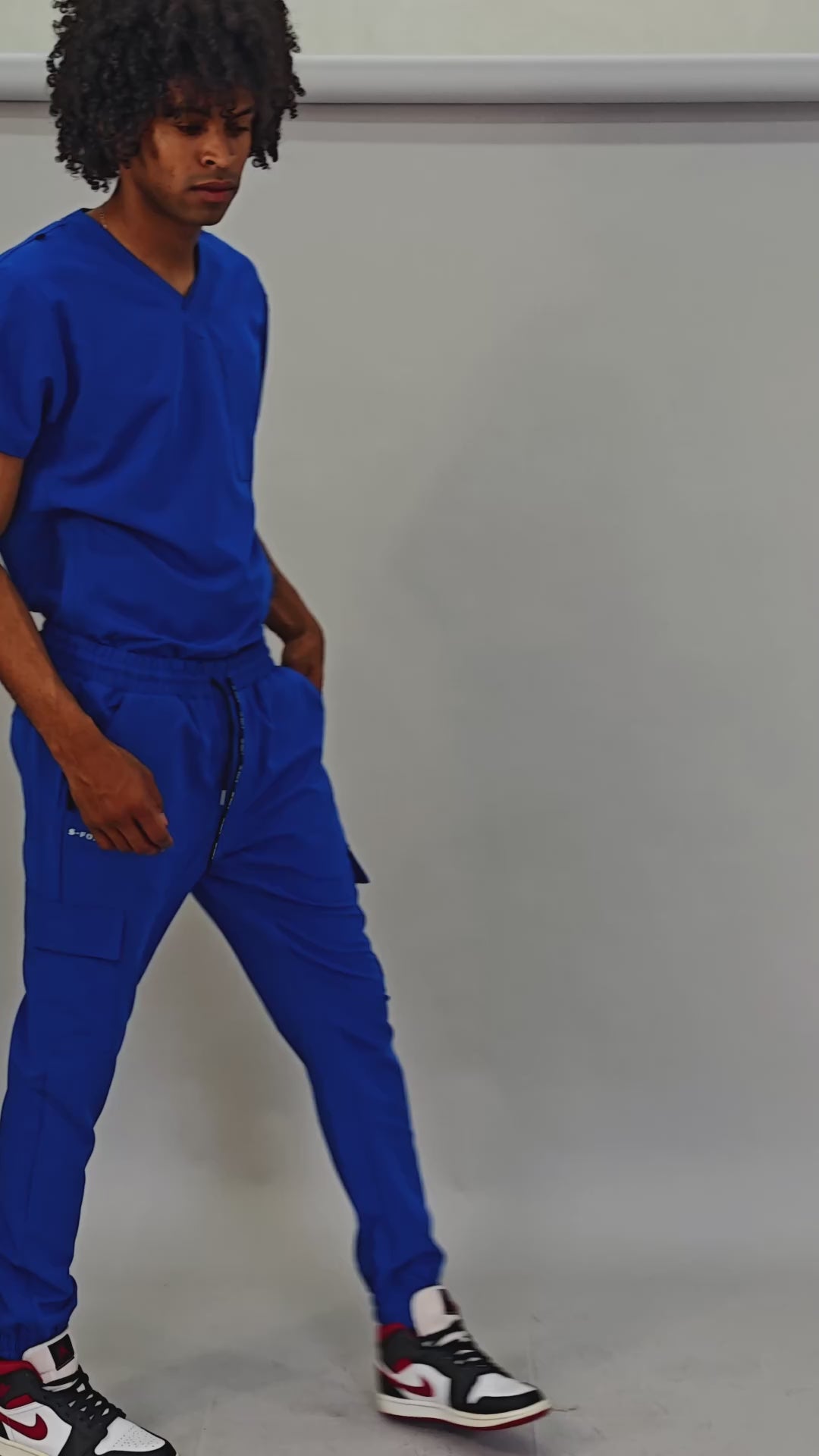Jogger Quirurgico Antifluido Hombre Azul Rey, Scrubs 300