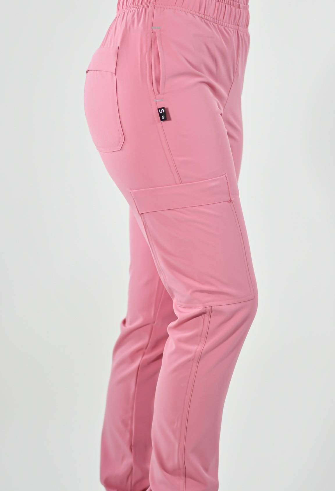 Jogger 6 Bolsas Mujer Palo de Rosa F.W