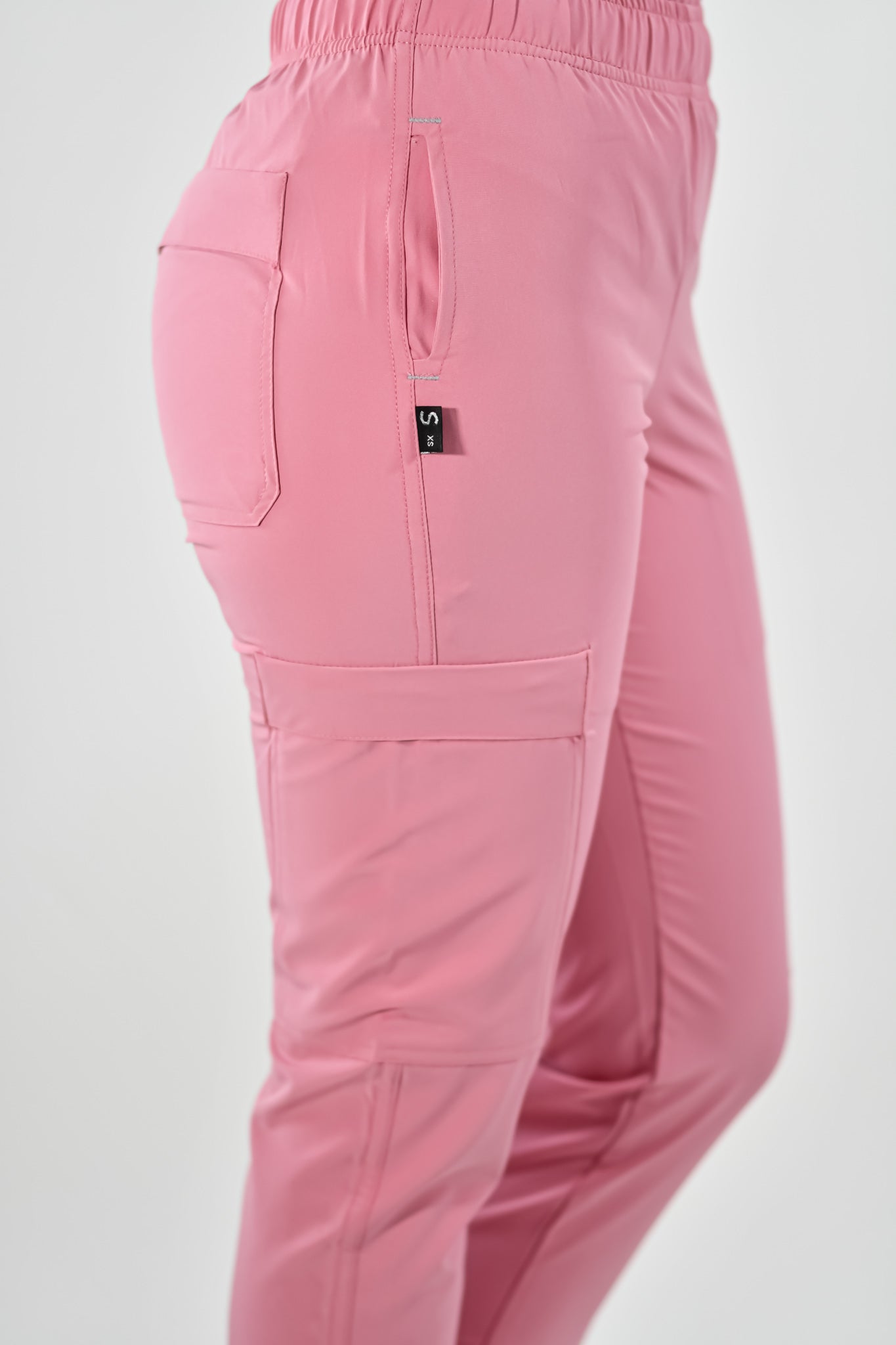 Jogger 6 Bolsas Mujer Palo de Rosa F.W