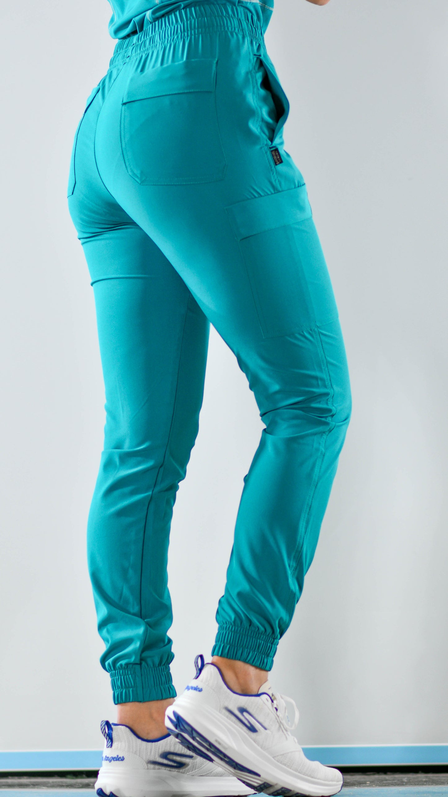 Women's Jogger 6 Bolsas 101 Jade F.W